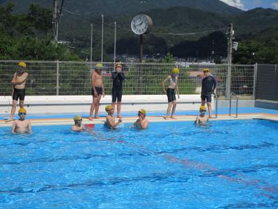 学校